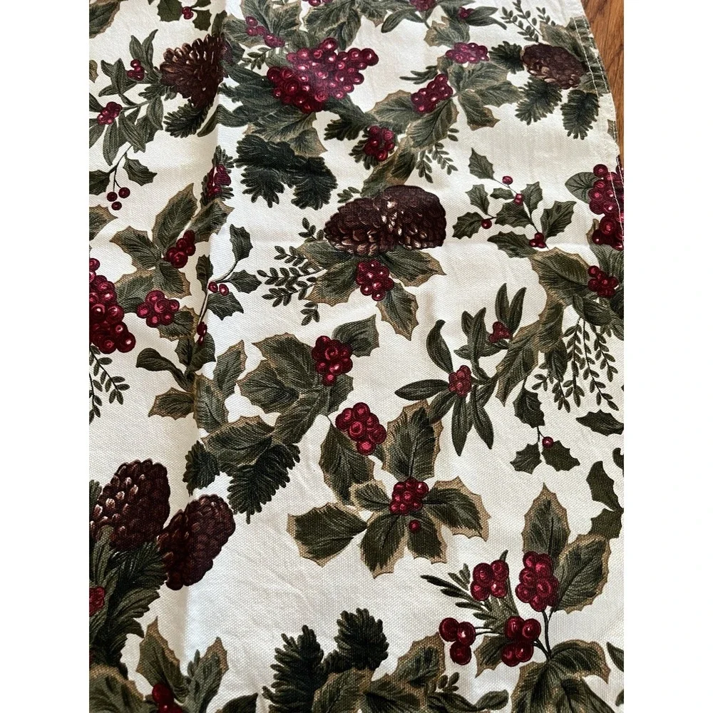 Ralph Lauren Birchmont Cloth Napkins Set of‎ 8 Cream Pinecone Christmas Holly
